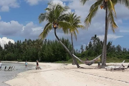 Crystal Beach, Grand Bahama