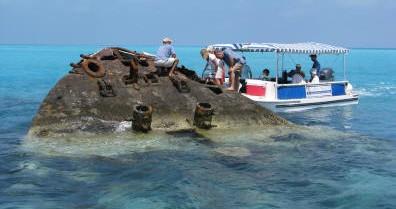 Aquatic Bermuda Boat Tour