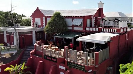 Robin Hood Pub Bermuda